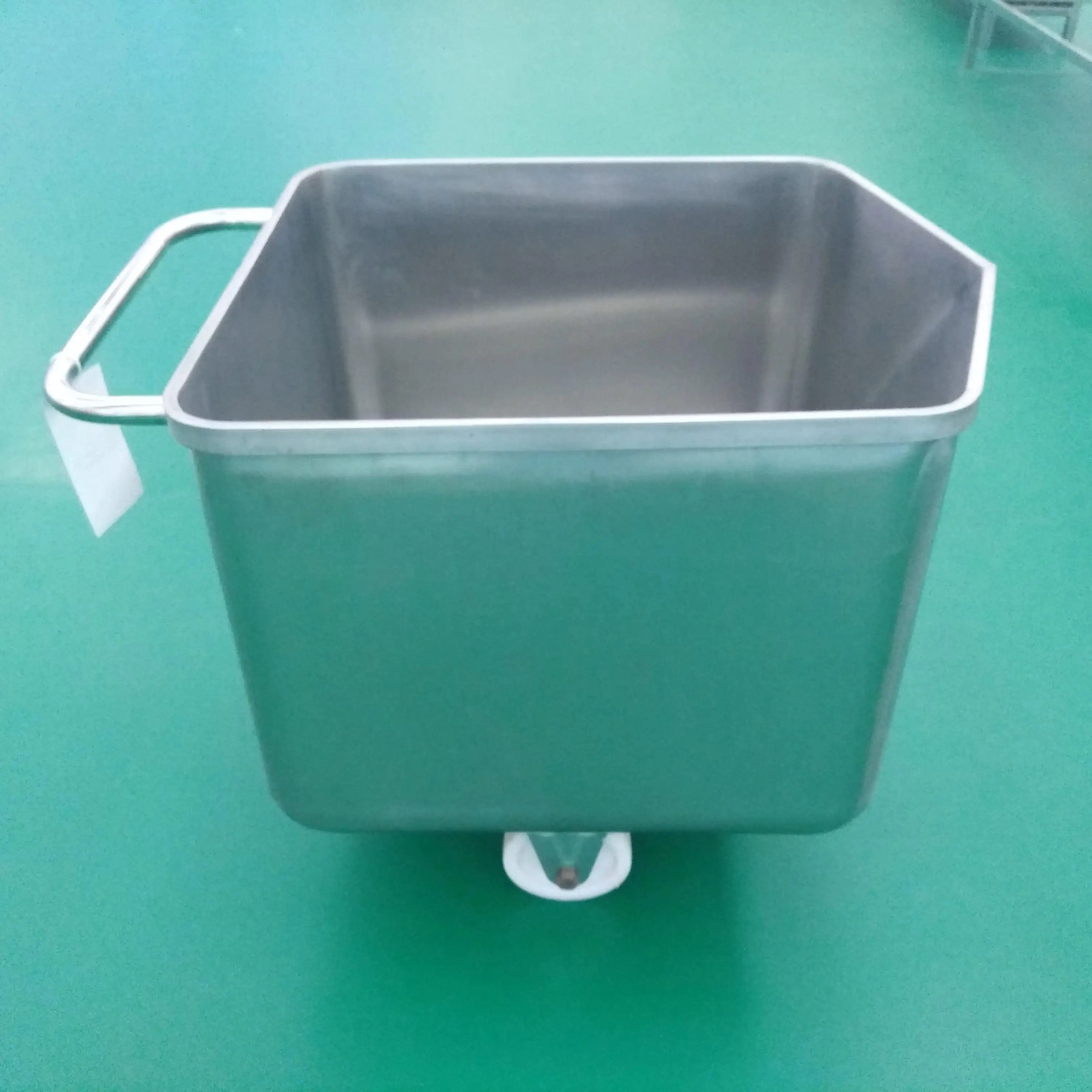 Industrial durable stainless steel meat cart with reinforced base and smooth wheels