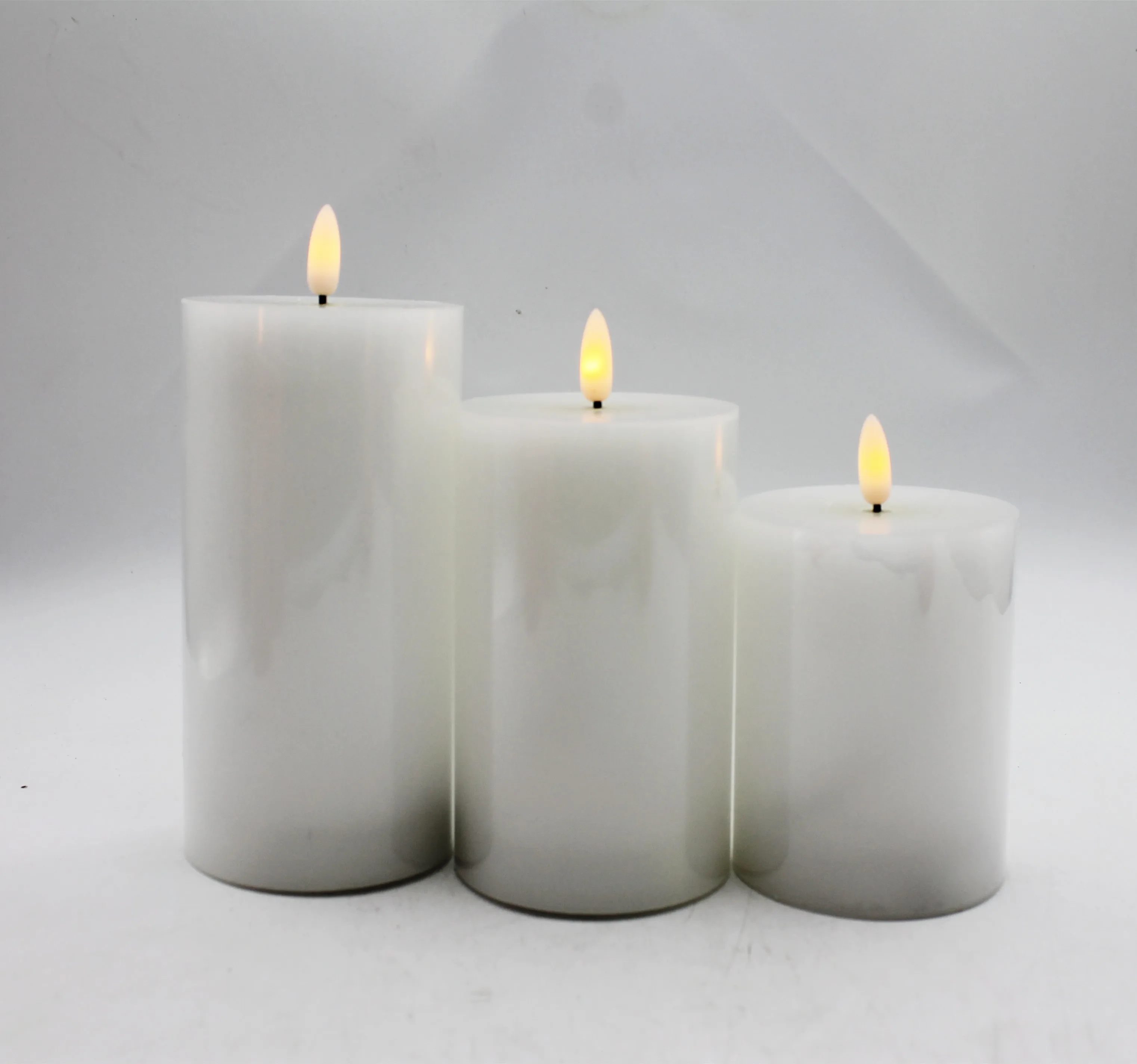 白色支柱秋千无焰香味电动led蜡烛塑料,用于家庭婚礼生日聚会装饰