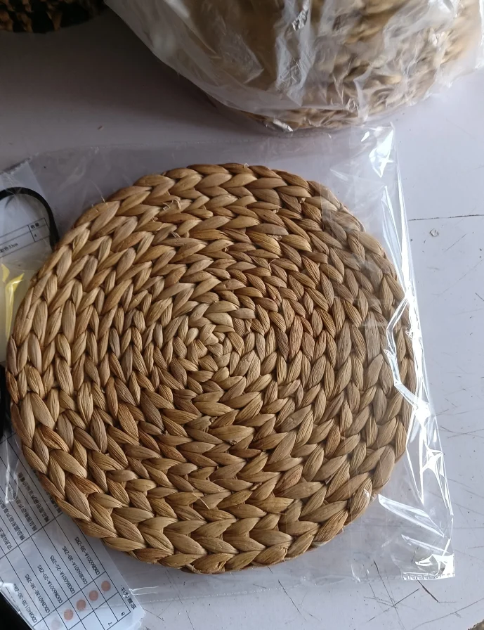 Ecofriendly Wholesale Handmade Natural Round Rattan Water Hyacinth