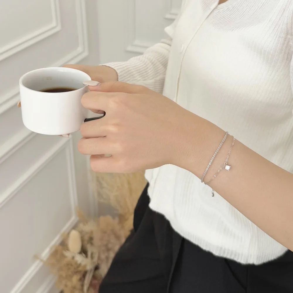 KAKODIY Trend Lucky Style Jewelry Rhodium Plated Sterling Silver Double Chain 5A Zirconia Four Leaf Clover Bracelet detail 2