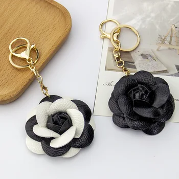 Cute DIY Leather Flower Keychain Durable Zinc Alloy Metal Plastic Craft Niche Accessories for Bag Backpack Light Keychain