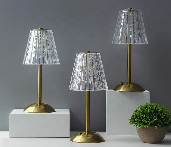 European New Style Cordless Touch Switch Rechargeable Table Lamp for Home