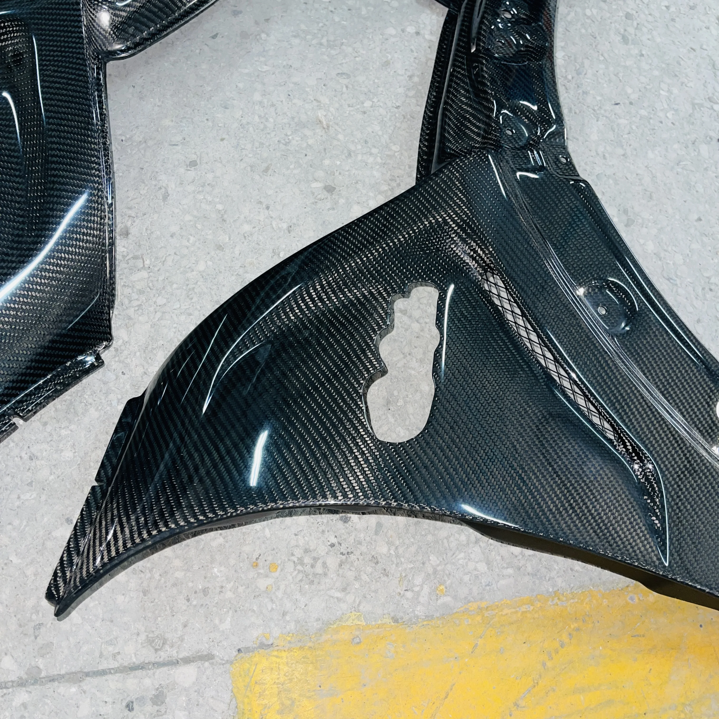 Enhance Your Mini Cooper F56 with Carbon Fiber Fenders