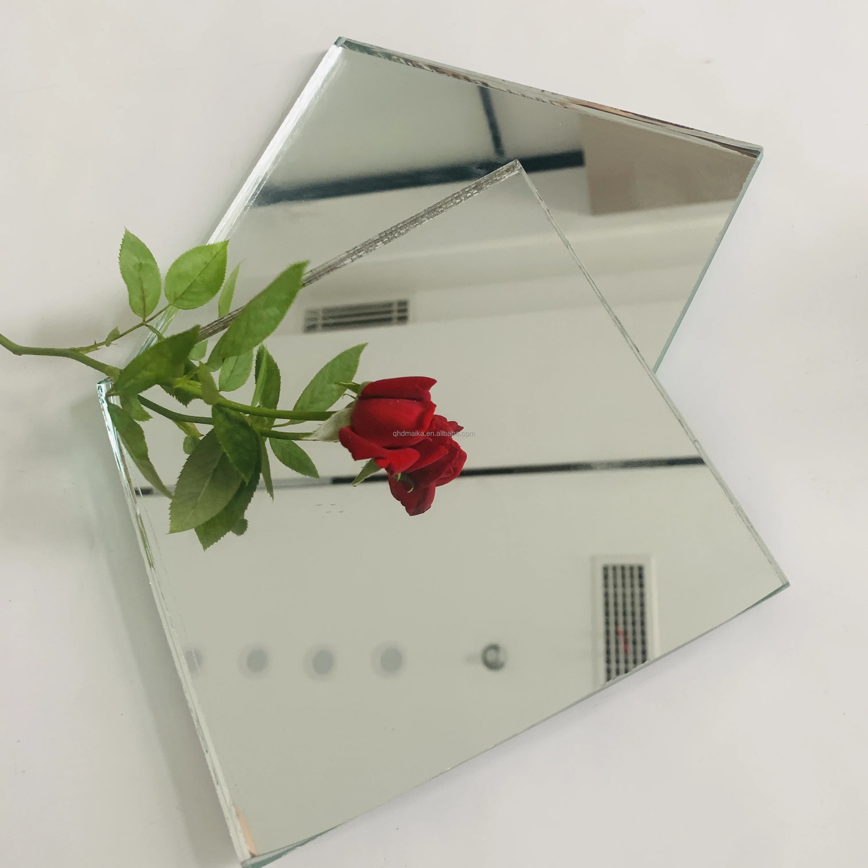 High Reflective Solar One Way Mirror Decorative Oval Shape Self Adhesive Flexible Full Length Mirrors for Decoration Mirror