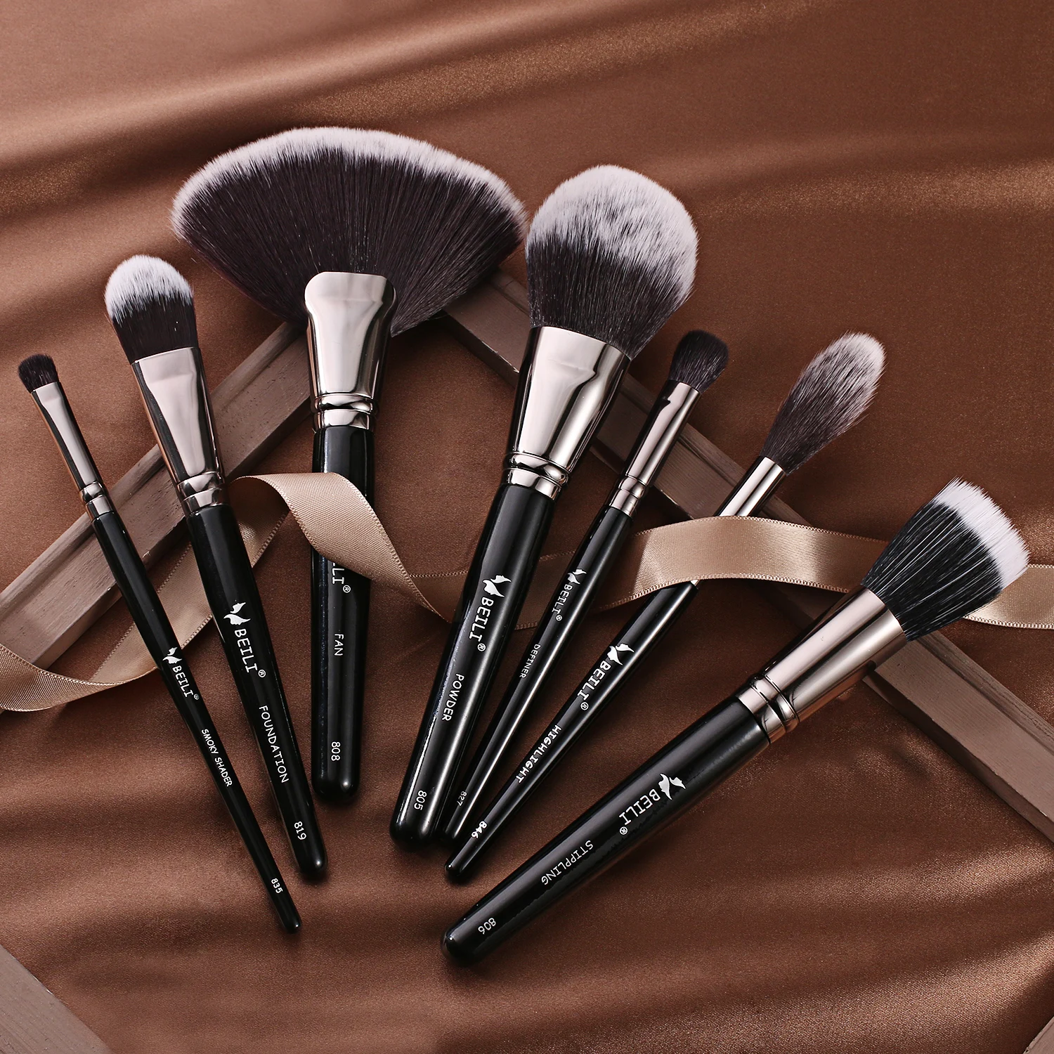 Custom Logo Full Makeup Brush Set 40pcs - Professional Quality