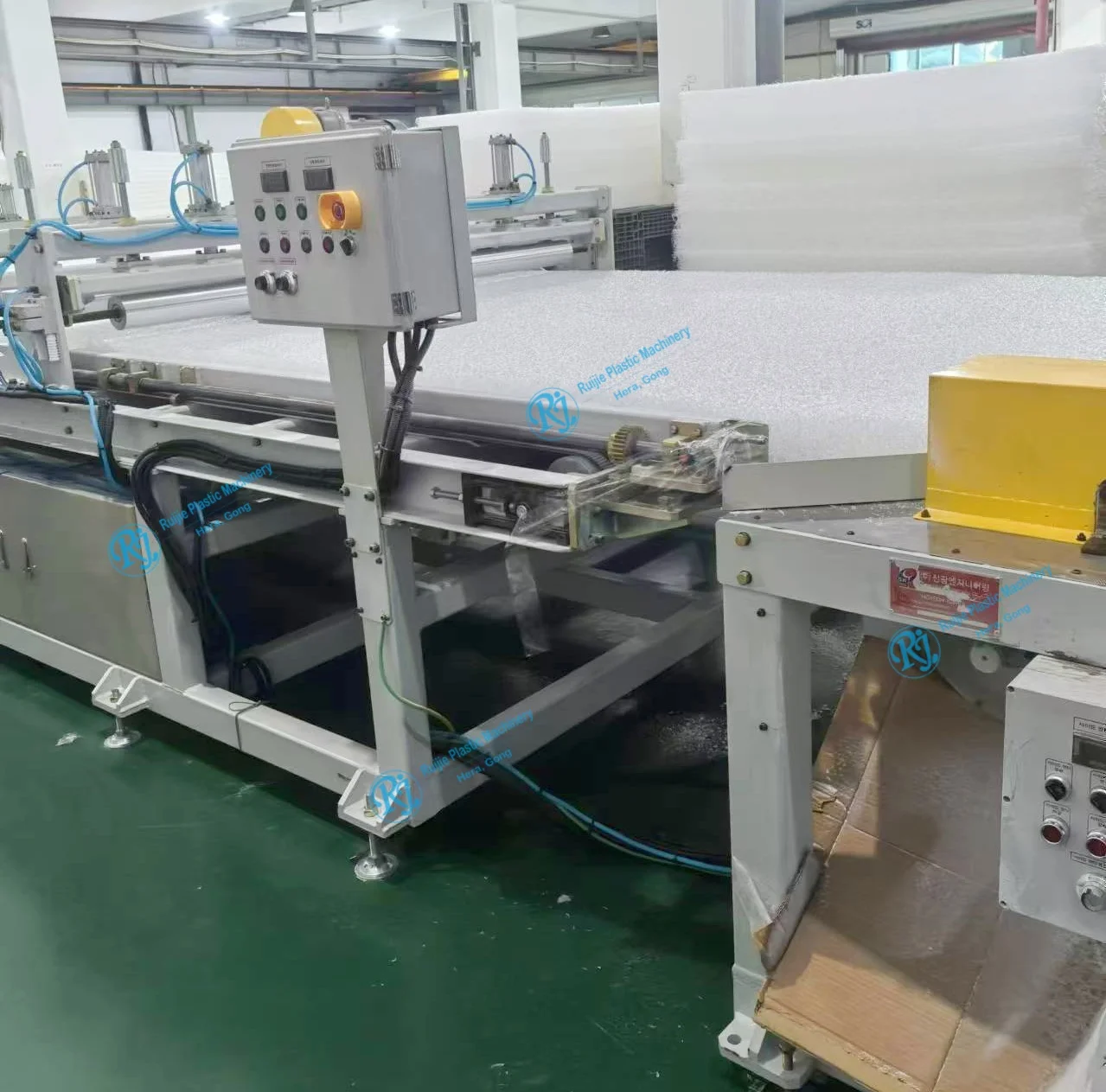 product double layer poe mattress production machine single screw design different hardness include bearing gearbox for pe for plate-5