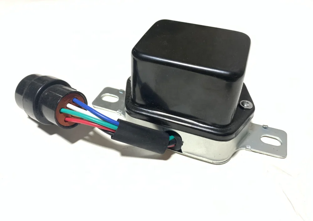 トヨタ デリボーイ ボルテージレギュレータ 27700-13040用 社外品 新品