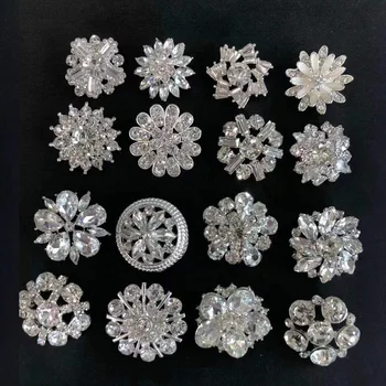 China stone button supplier wholesale fancy metal buttons for women crystal sew on buttons for clothes
