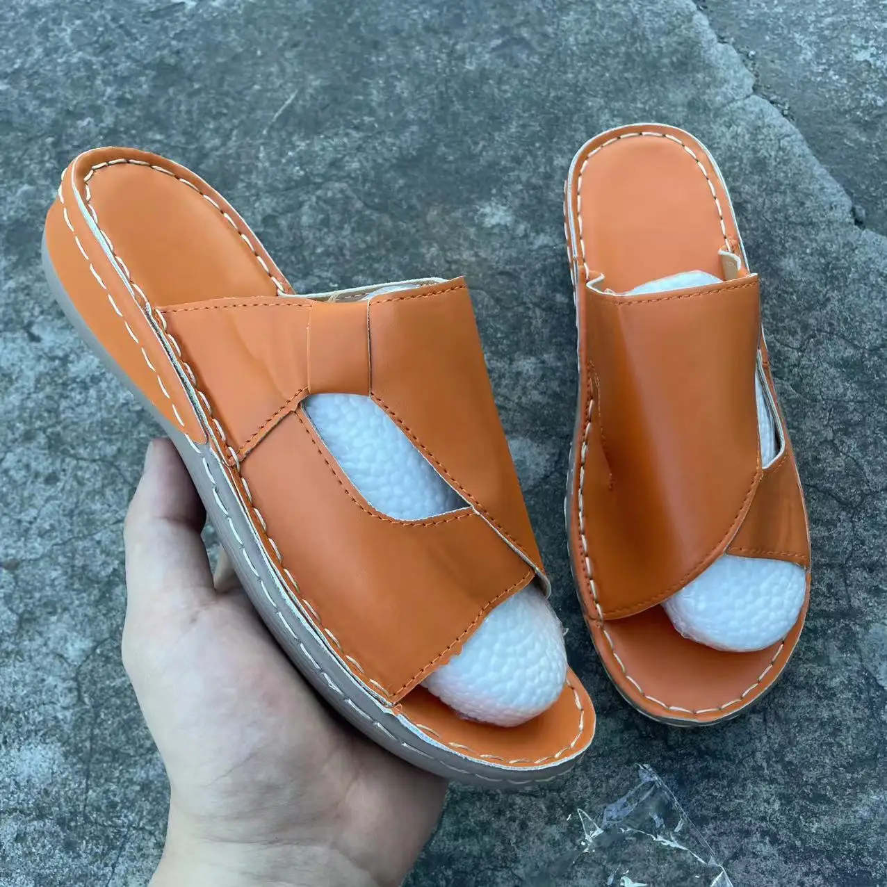 SKU-04-.jpg