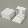 Earing box