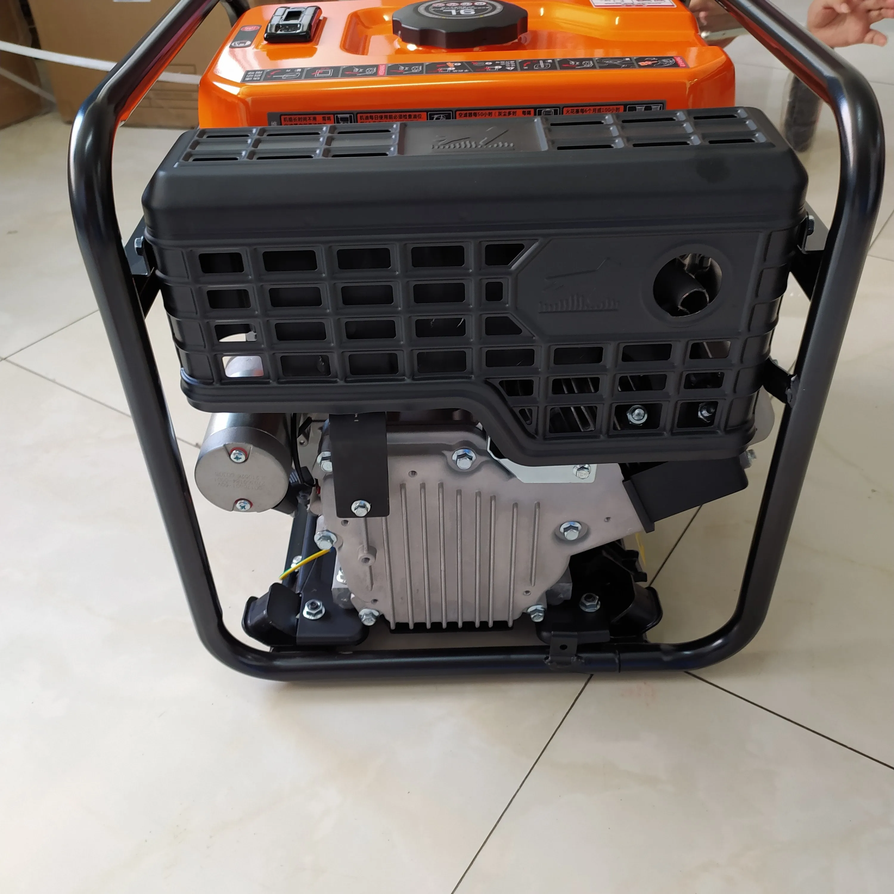 農業用ドローン発電機 D4500i