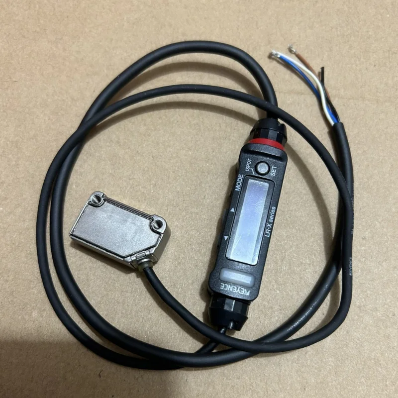KEYENCE光電レーザーセンサーLR-X50 LR-X100 LR-X50C LR-X100C LR-X250 