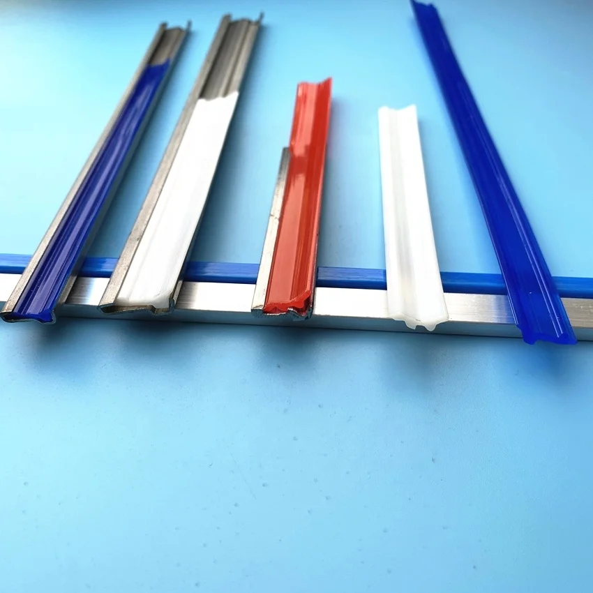 Numerical Control Telescopic Cover Wiper with Lip Scraping Mode Machine Tool Accessories