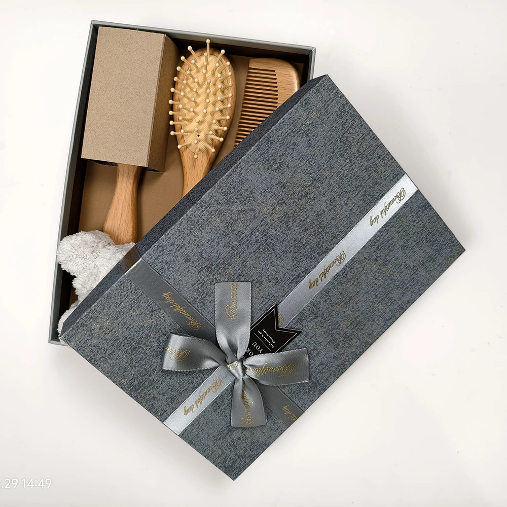 Eco Friendly Hot Sales Customize LOGO Baby's Brush and Comb Soft Wool Bristles Hair Care Set for Baby