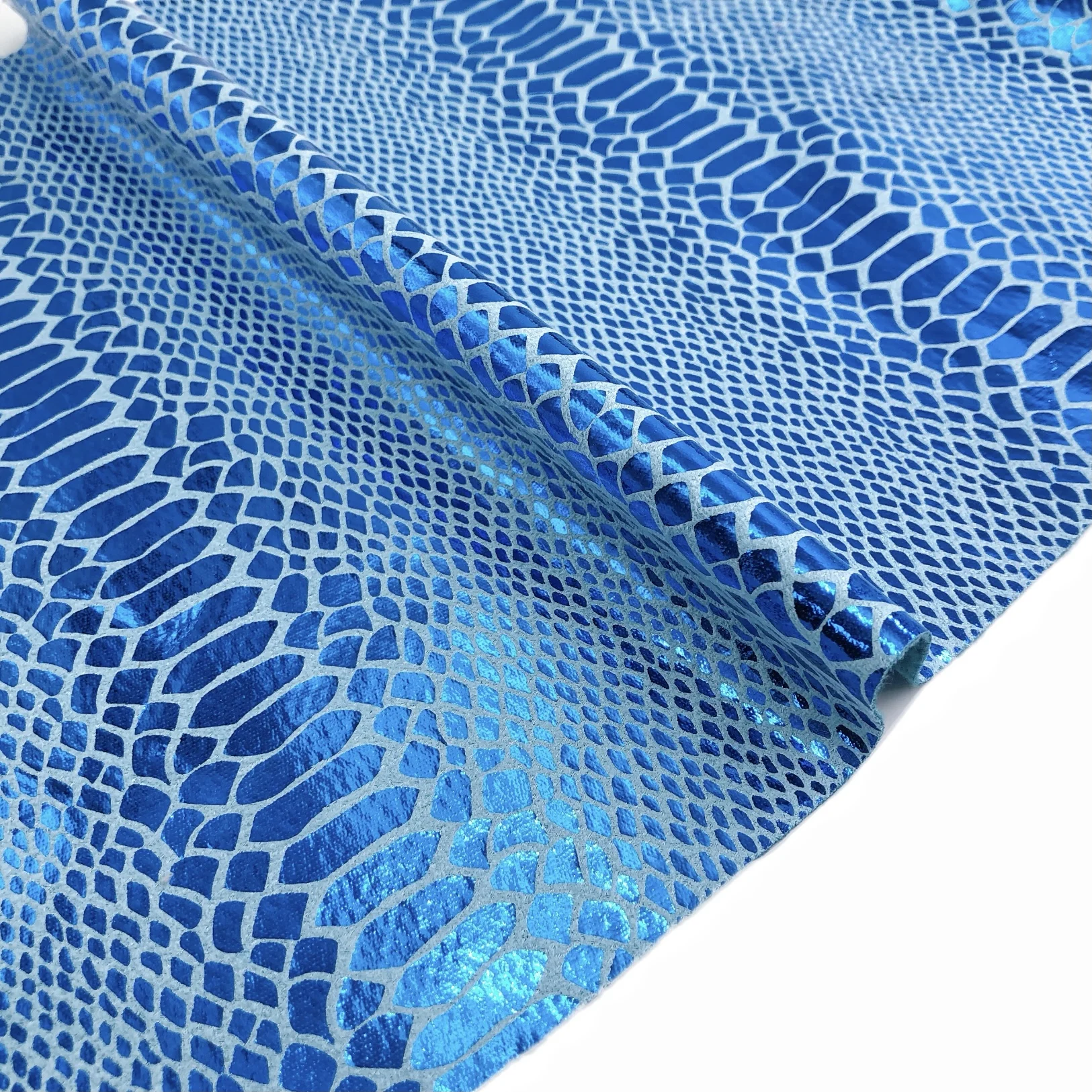 FA-838 Metallic Snake Skin Pattern Foil Print Polyester Suede Velvet Fabric for Costume Bags Shoes