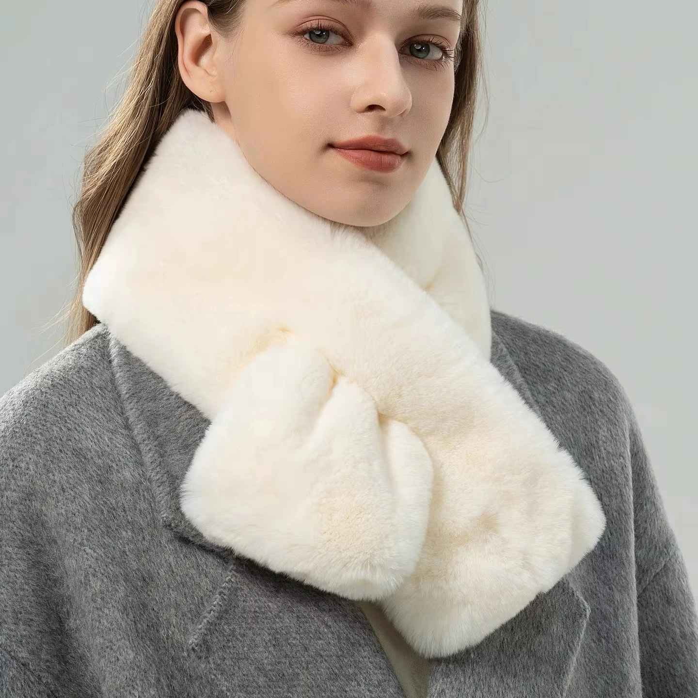 Elegant Luxury Women's Winter Scarf Customized Double Sided Rex Rabbit Fur Design_voghion.com