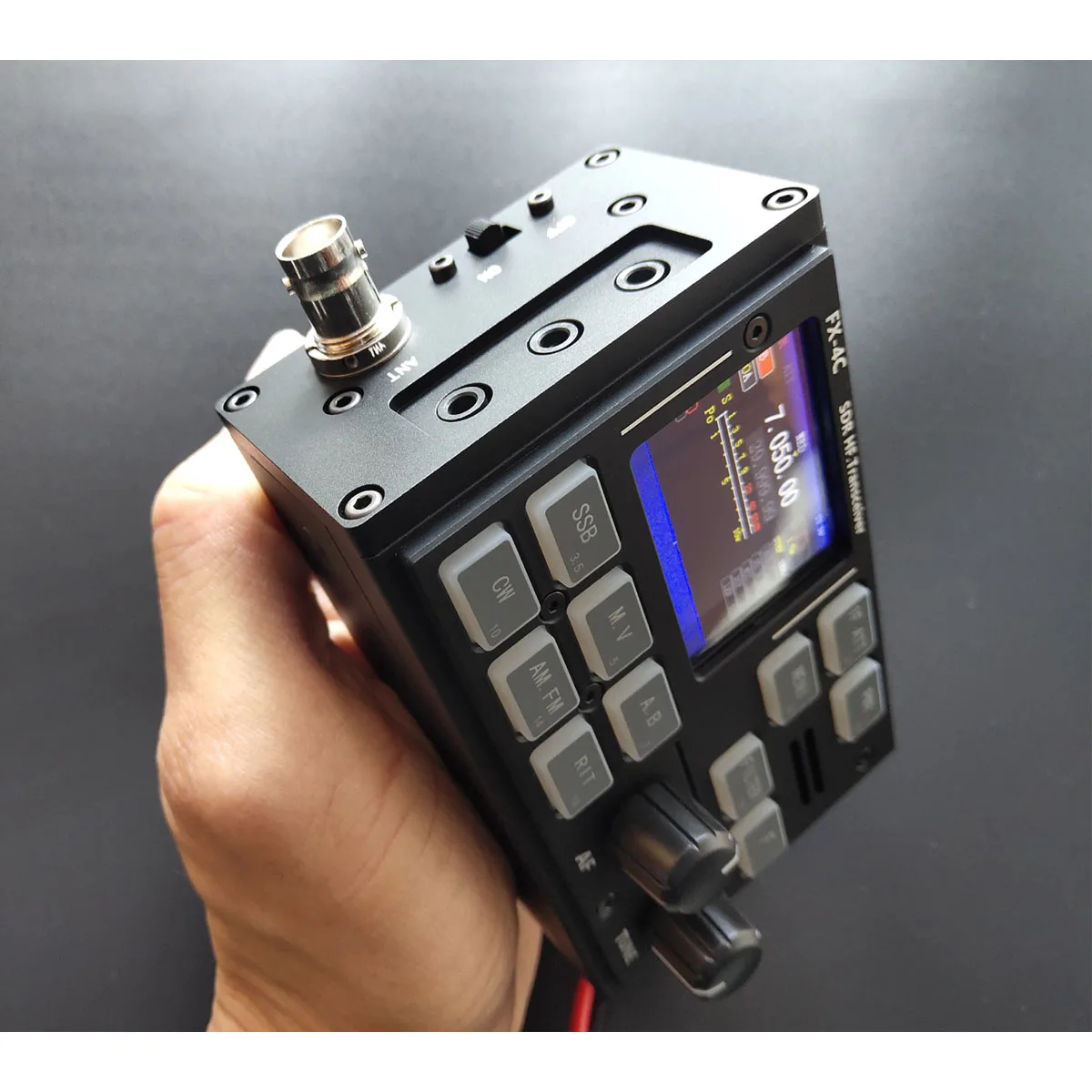 FX-4C HF 3.5M-29MHz QRP 10W プロテクケース付き FX-4C HF 3.5M-29MHz QRP 10W プロテクケース付き FX-4C HF 3.5M-29MHz