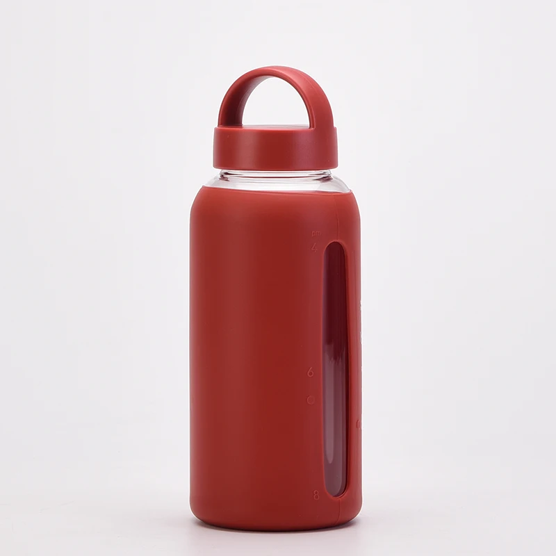 SIGG Star - Glass Water Bottle in detail - Product Video 