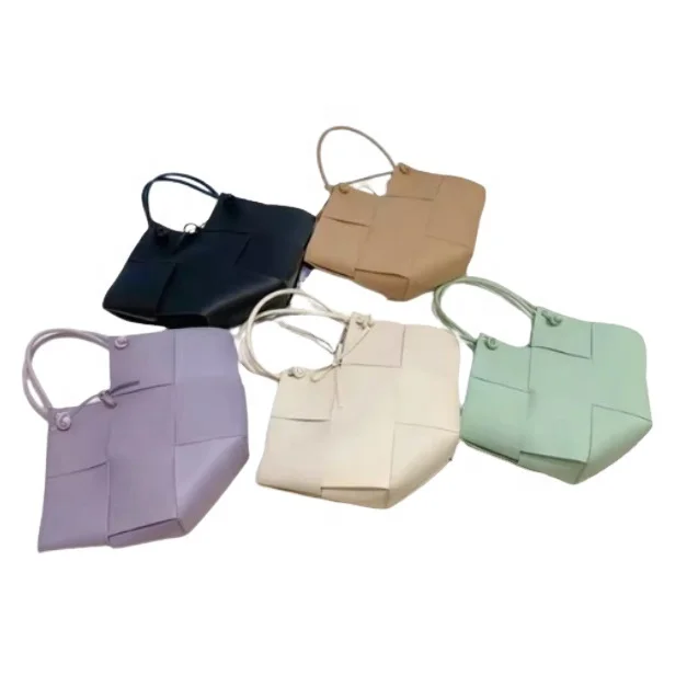 Fashionable Large Capacity PU Woven Rhombus Women's Tote Bag Commuting Handbag