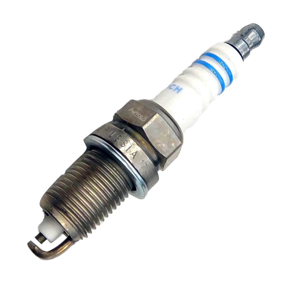 ZFR6U9 OEM 25193474 Wholesale Auto Parts Engine Car Spark Plug For Chevrolet Cruze 1.8L AVEO GENTRA Orlando Tracker