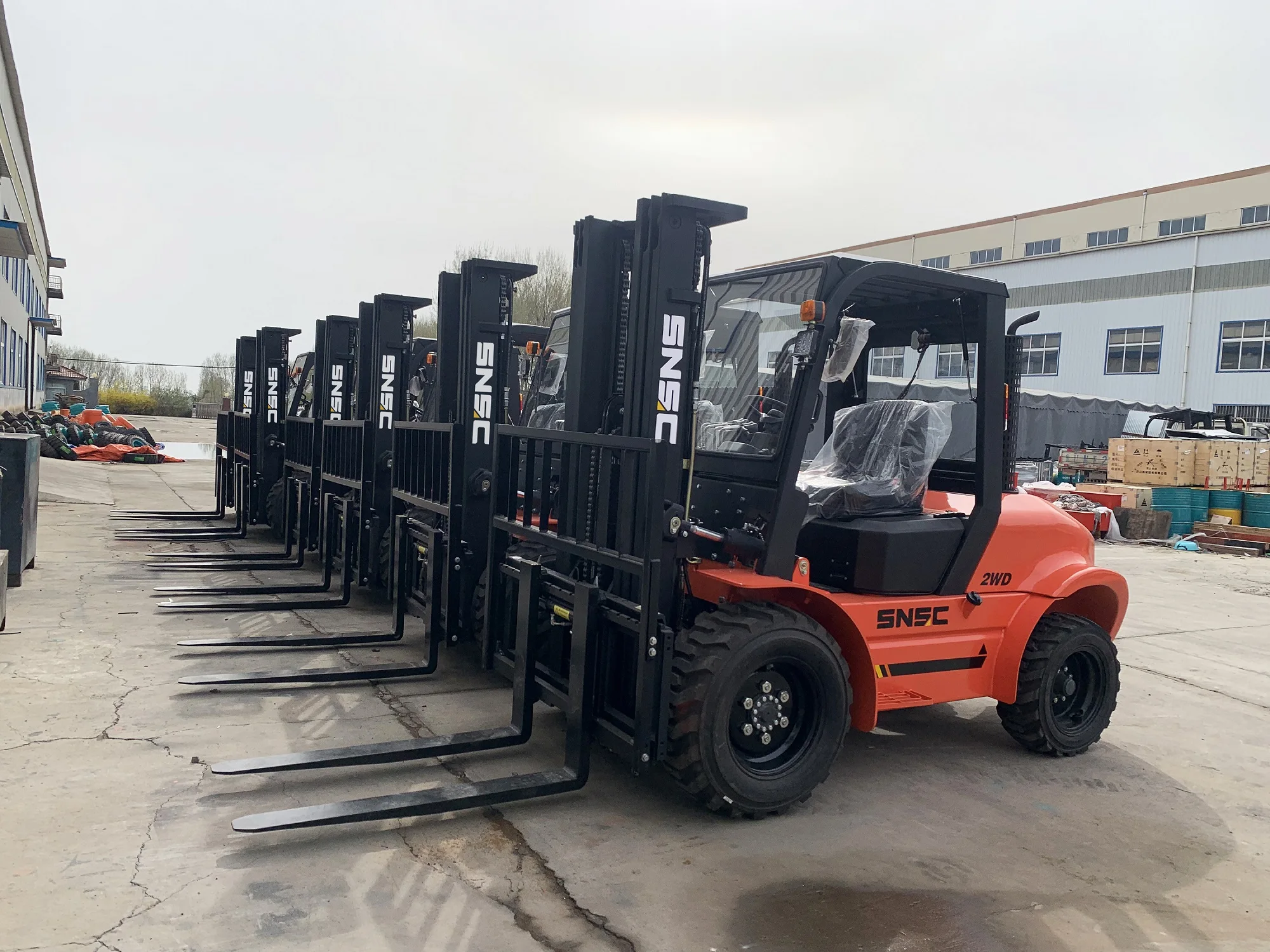 All Terrain Forklift 4x4 3 Ton 3.5 Ton 4 Ton Rough Terrain Forklift For