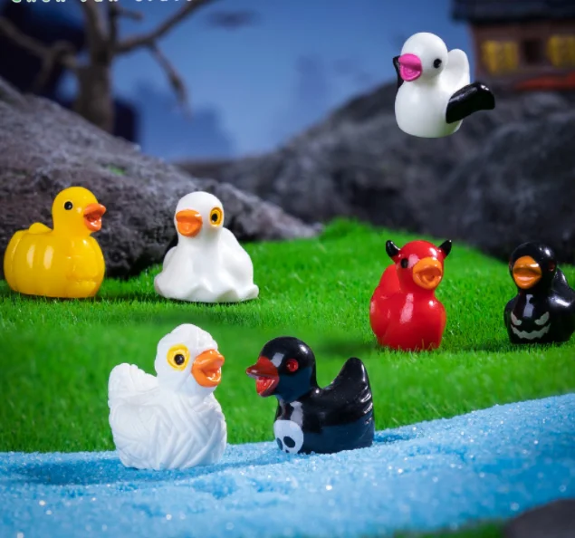 Venta al por mayor miniatura niños diminutos patos de resina