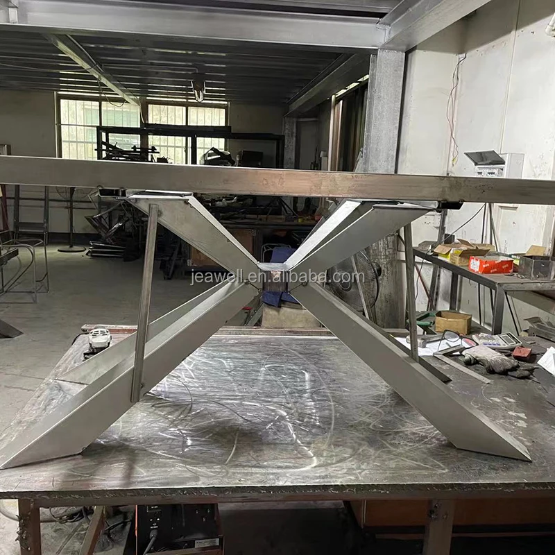 Hardware Dining Table with Stronger Table Legs to Support Table Top ...