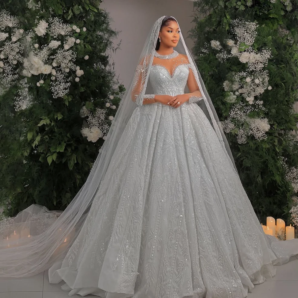 Short Wedding Silver Glitter Wedding Dress Wedding Gown Dress Sparkle  Princess Bridals Customized Beading Guilter Tulle