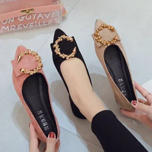 New Fashion Pointed Toe Ladies Light Weight Flat Shoes Women Beautiful Metal Buckle Female Women Office Lady Shoes