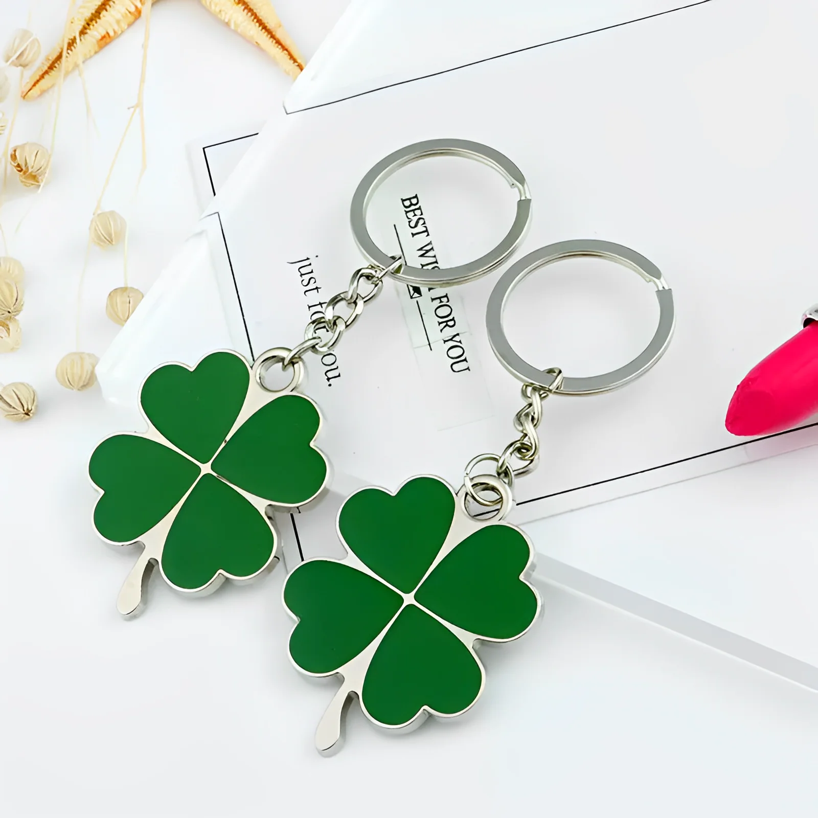 Custom Simple Lucky Clover Cute Key Chain Plant Metal Logo Promotional Keychains