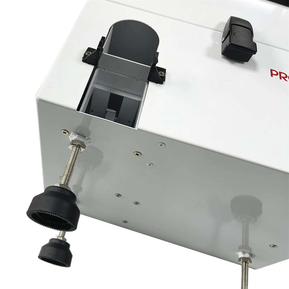 Auto Golf Ball Dispenser For Driving Range Can Hold More Than 100 Balls