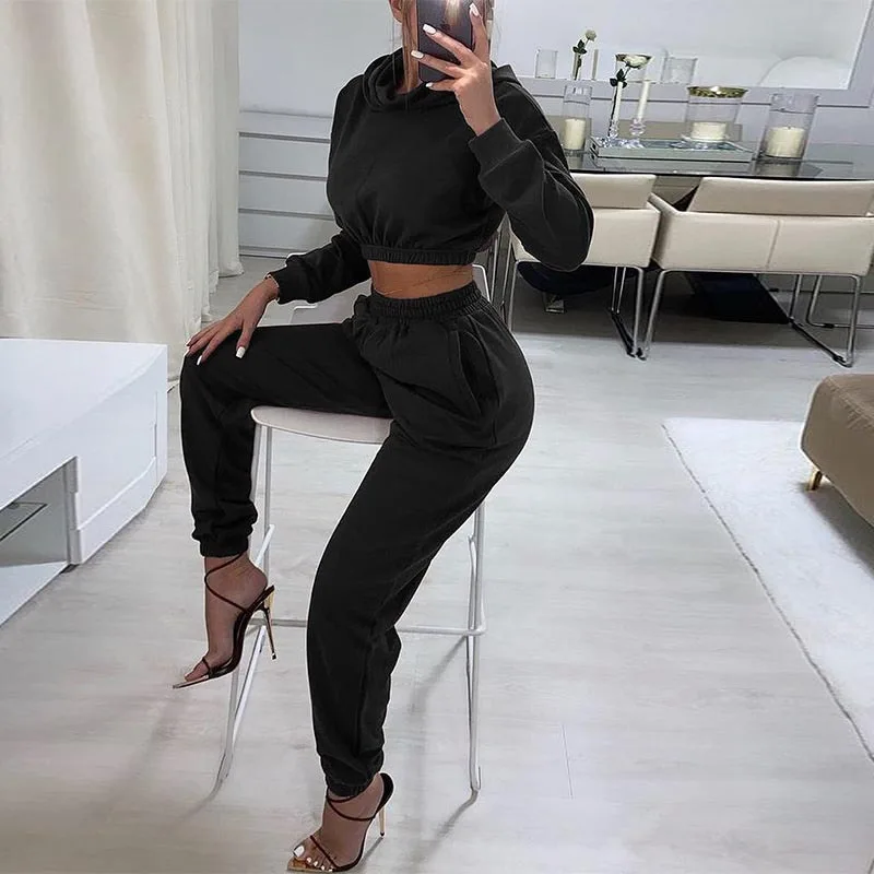 2021 Custom New Arrival Jogger Jumper Summer and Winter Casual Two Piece  Outfit Solid Color Short Hoodies Sets