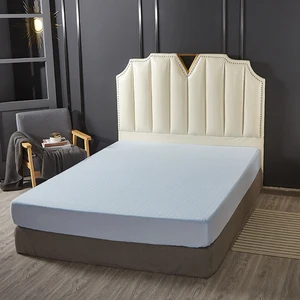 100% Cotton Terry Jacquard Waterproof Fitted Sheet TPU Back  Queen and King Sizes for Hotel Hospital Home Child Adult Use