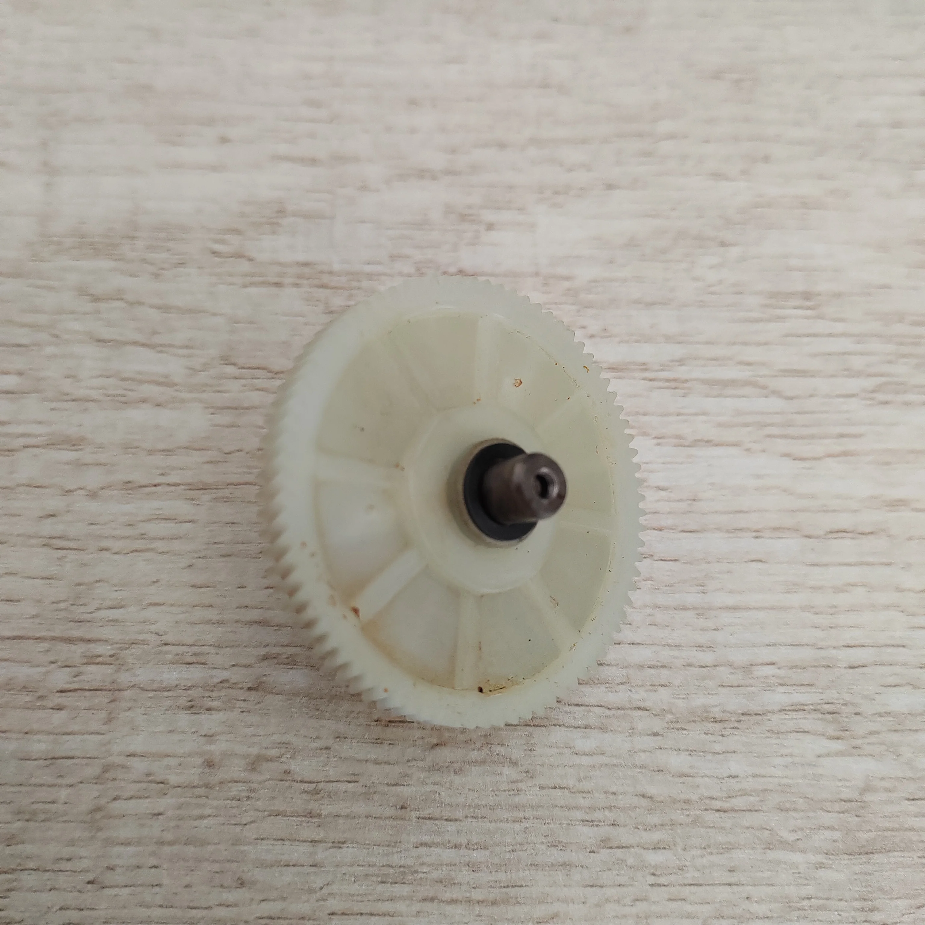 Motor Gear of Slush Machine in Stock Frozen Drink Machine Spare Parts Metal  / Plastic Gear