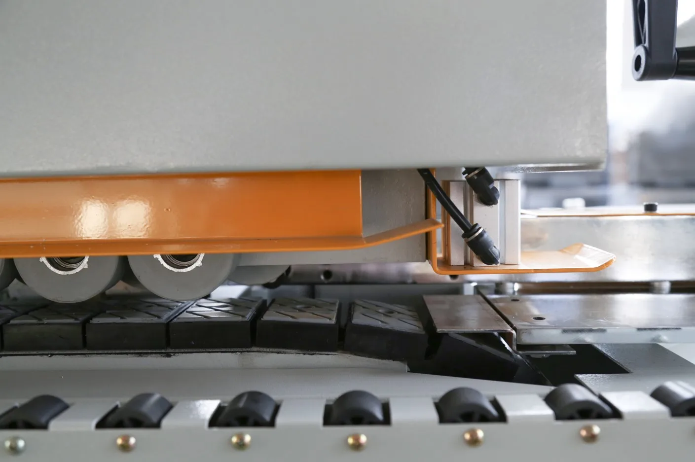 R7A Woodworking Full Automatic Edge Banding Machine with Cheap Price