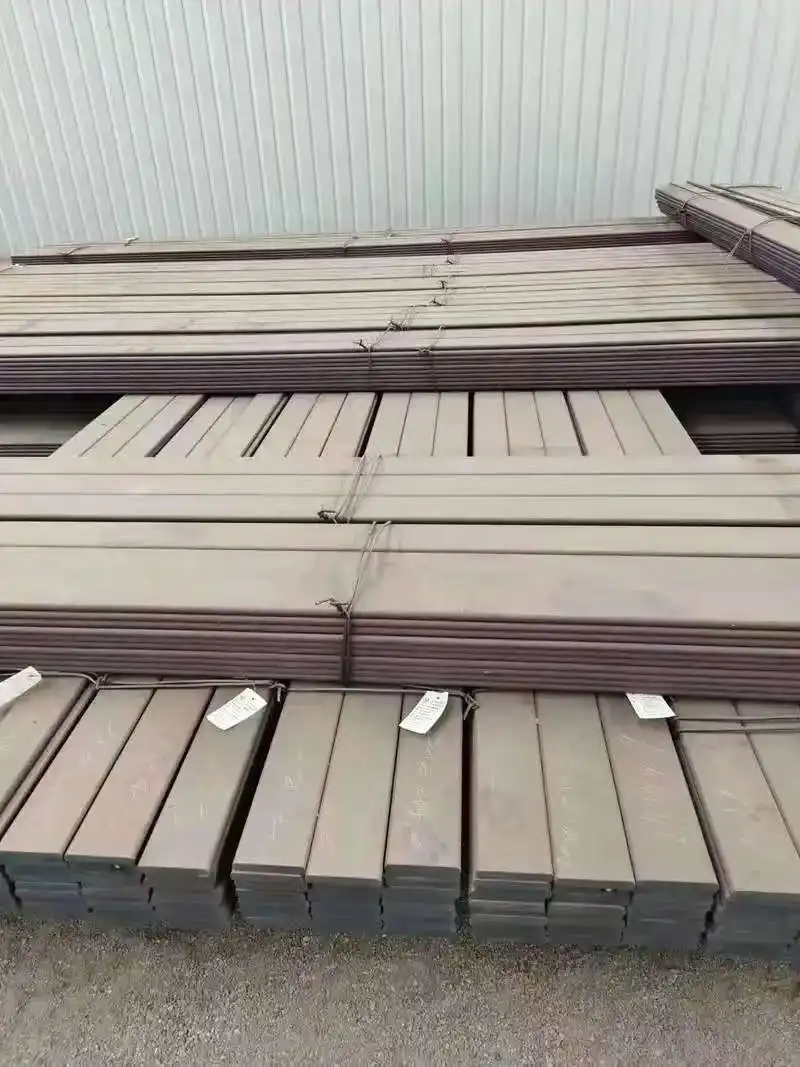 GB700-88 Flat Steel Material 3-60mm Thickness Product Genre Steel Flat Bars details