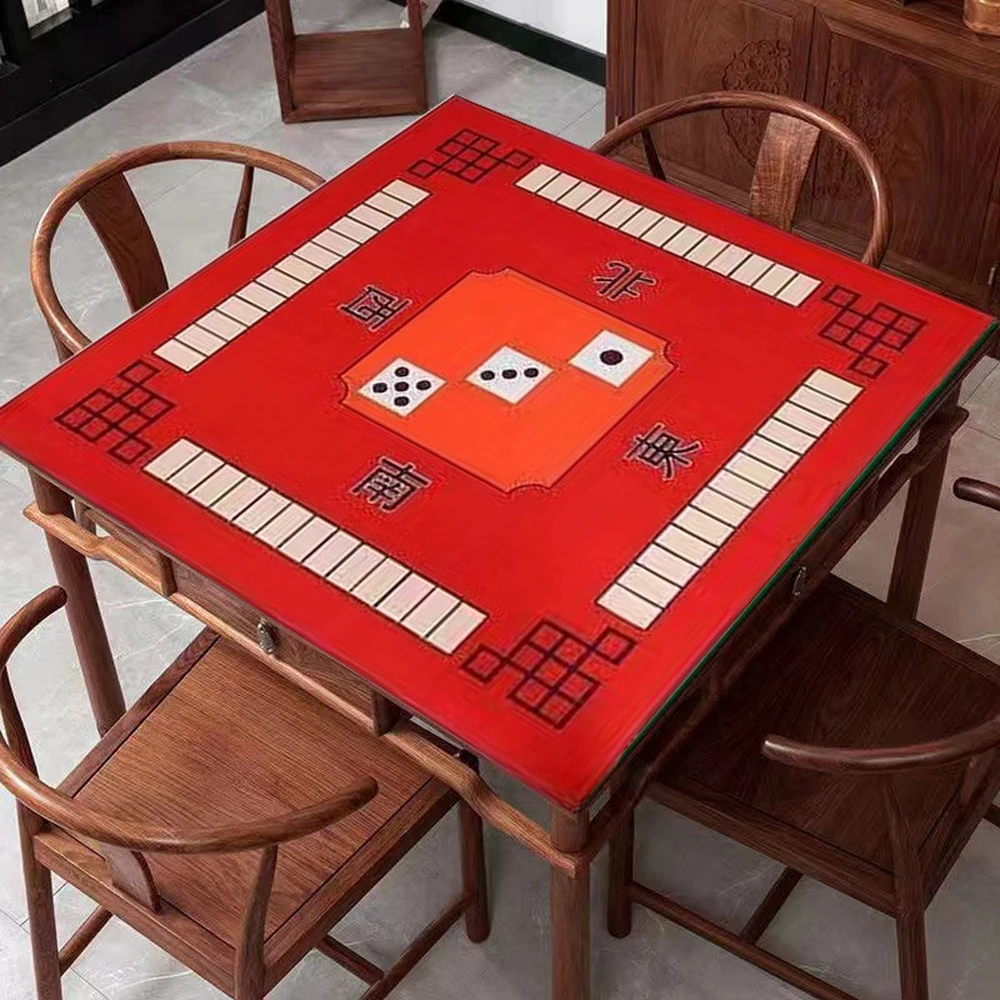 Квадратный коврик для игры в