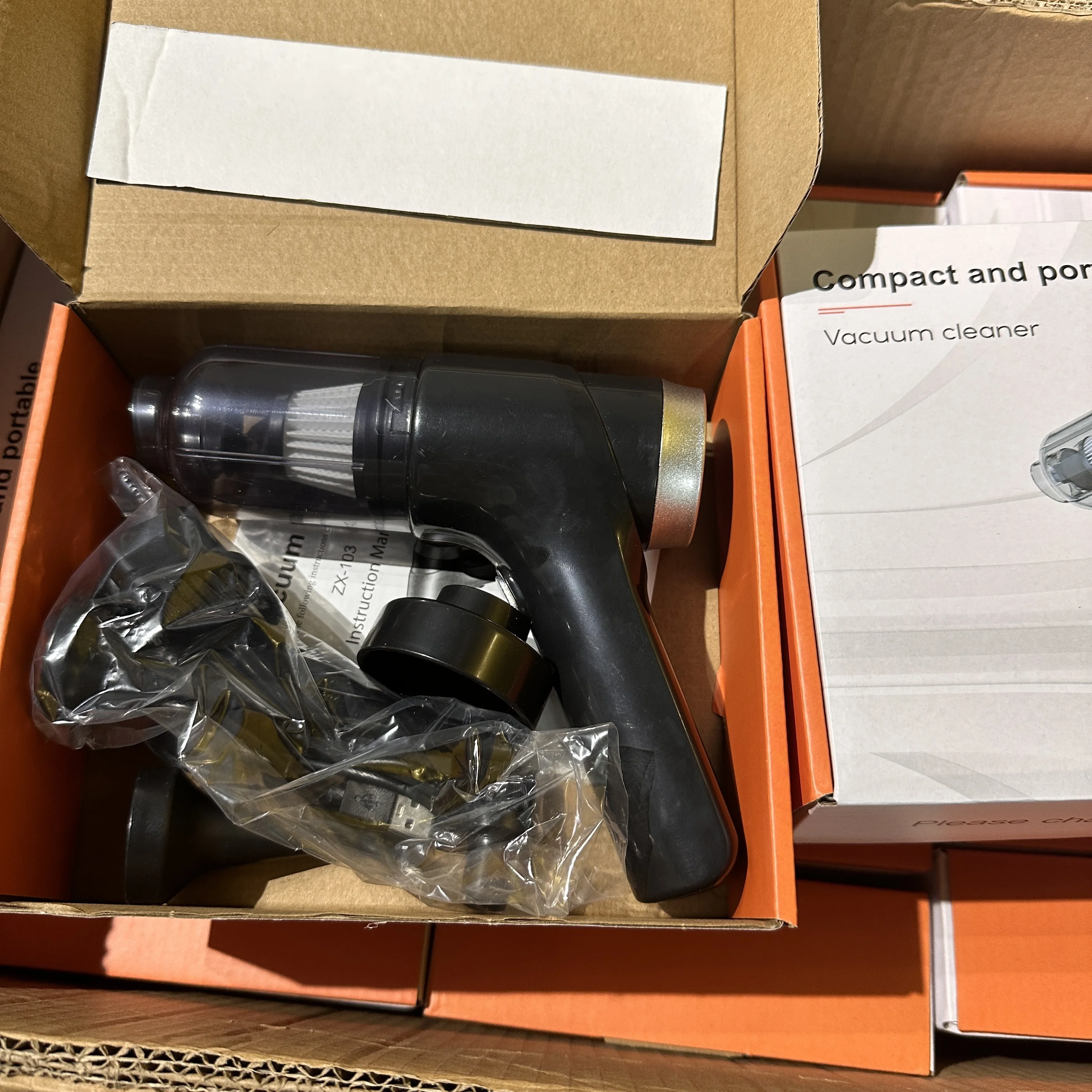 SHIDUDO Cordless Vacuum Cleaner - Portable & Powerful