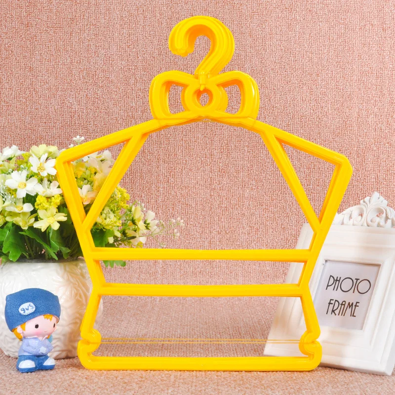 Multifunktionaler Kunststoff-Kinderbgel Einteiliger Kleiderbgel  Trocken-Nass-Stnder Kleiderschrank Baby-Haken Kinderkleidung  Kleiderstnder Aufbewahrung