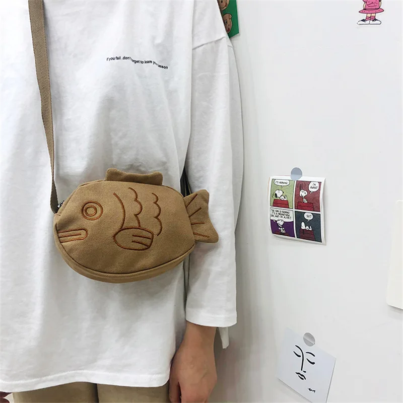 2024 Japanese Creative Soft Canvas Messenger Bag for Girls Cute Cartoon Embroidered Small Fish Stone Pattern Ugly Cute Handbag