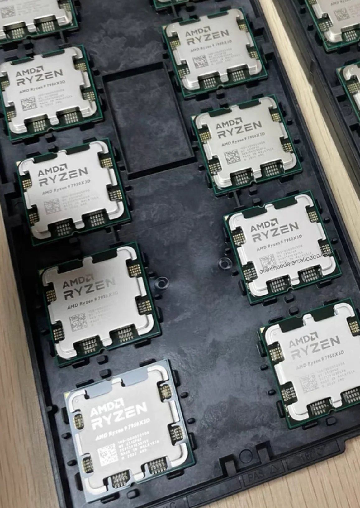 Wholesale CPU R9 9950X3D R9 9900X3D R9 9950X R9 9900X R9 7950X R7 9800X3D R7 9700X R7 7800X3D 9600X