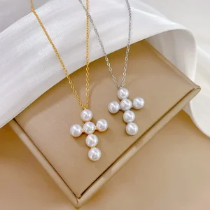 18K Gold Plated Stainless Steel Chain Cross Pendant Necklace with New Temperament Artificial Pearl for Gift Occasions