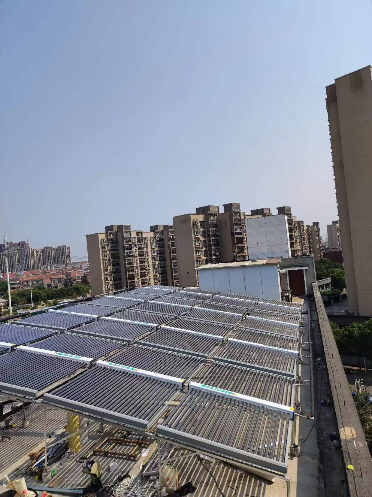 Electric Unpressurized Solar Hot Water Heater Evacuated Tube for Household and Hotel Heating System None Pressure Water Heater