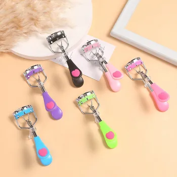 Portable Colorful Heart Shaped Eyelash Curler Beauty Tool Designed For Beginners