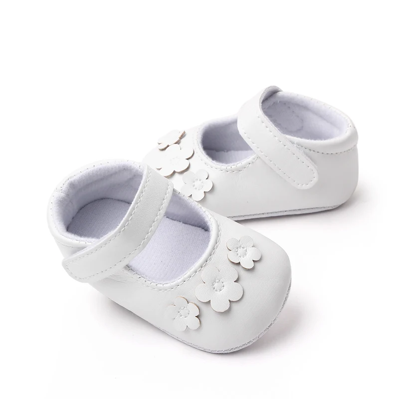 Spring and Autumn New Girl Baby Pure White Cute Flower PU Leather Baby Princess Walking Shoes for Girls supplier