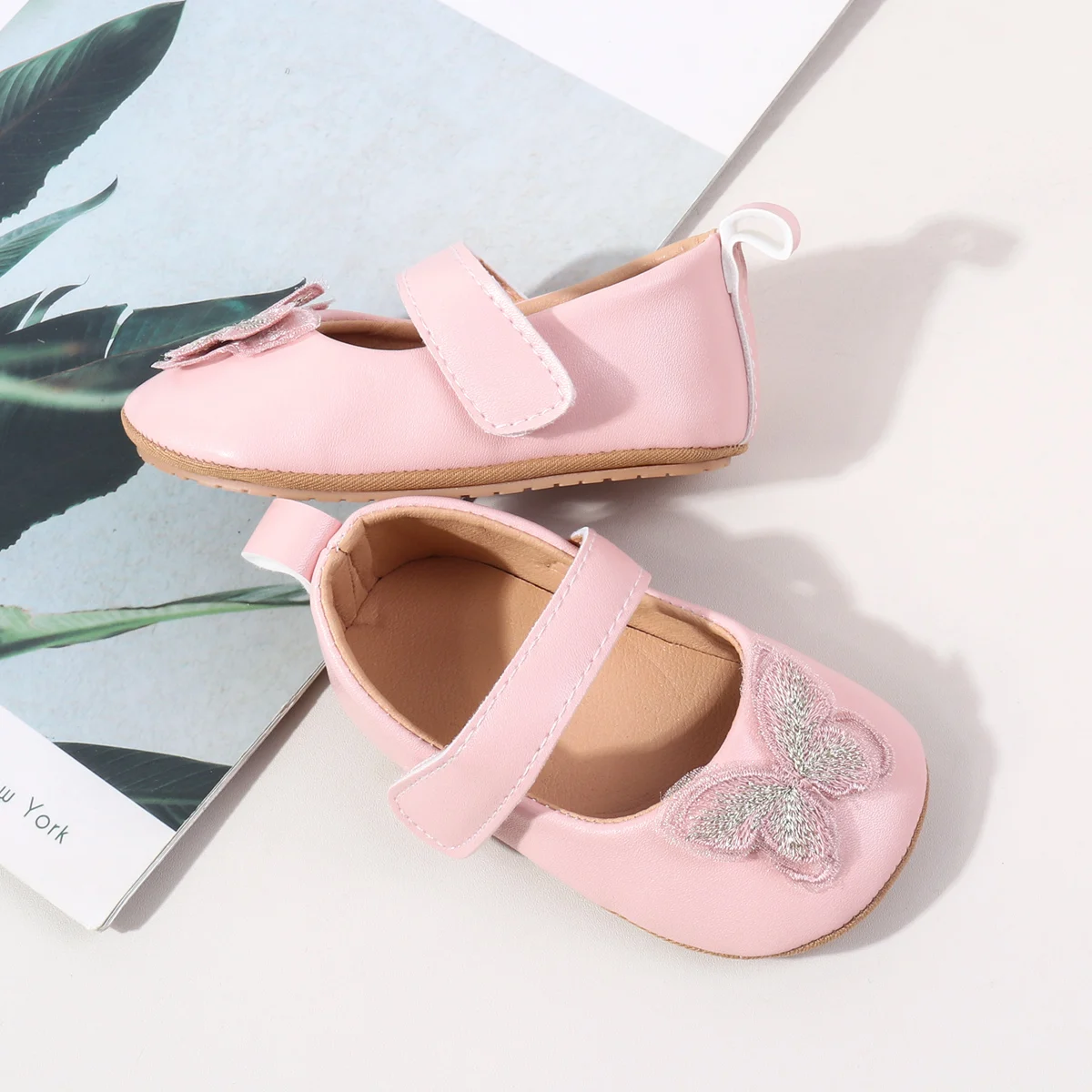 Beautiful butterfly Design Solid Leather Princess Girls Shoes for Babies 0-12 Months supplier