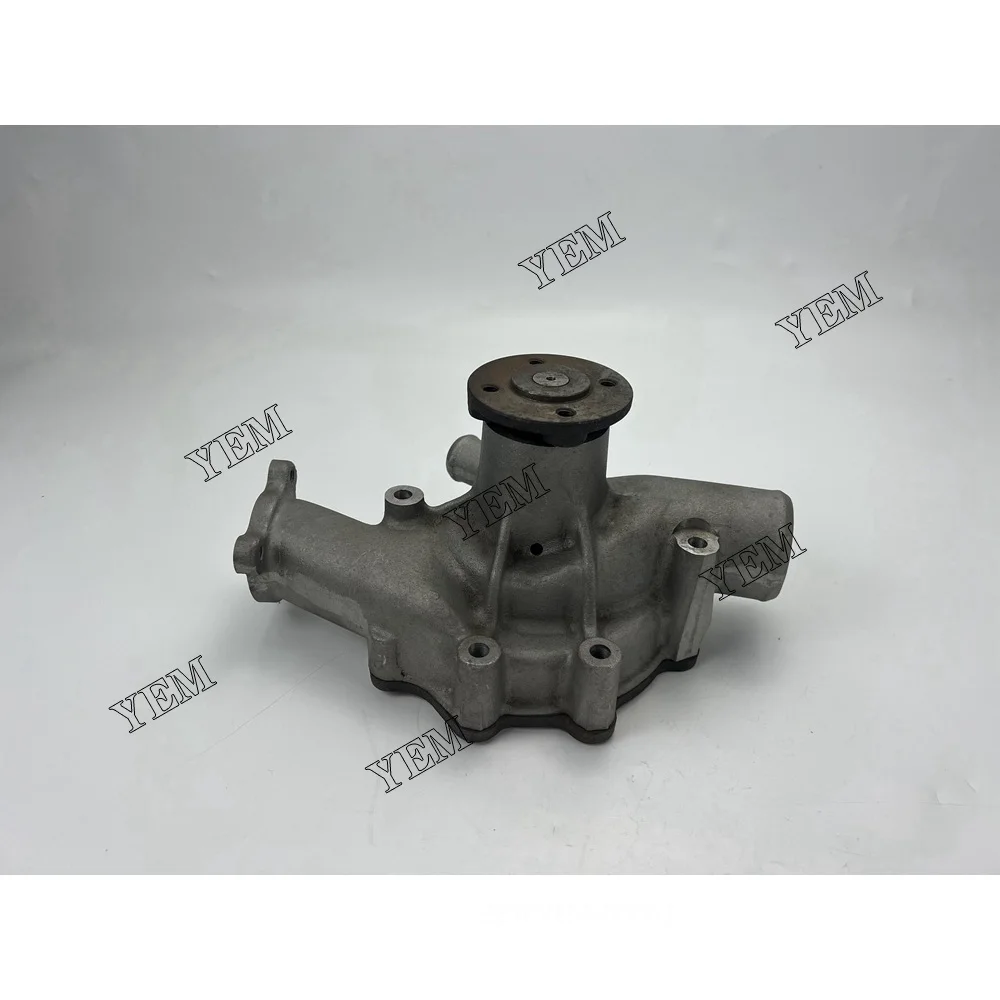 ED6 Water Pump for Nissan Excavator