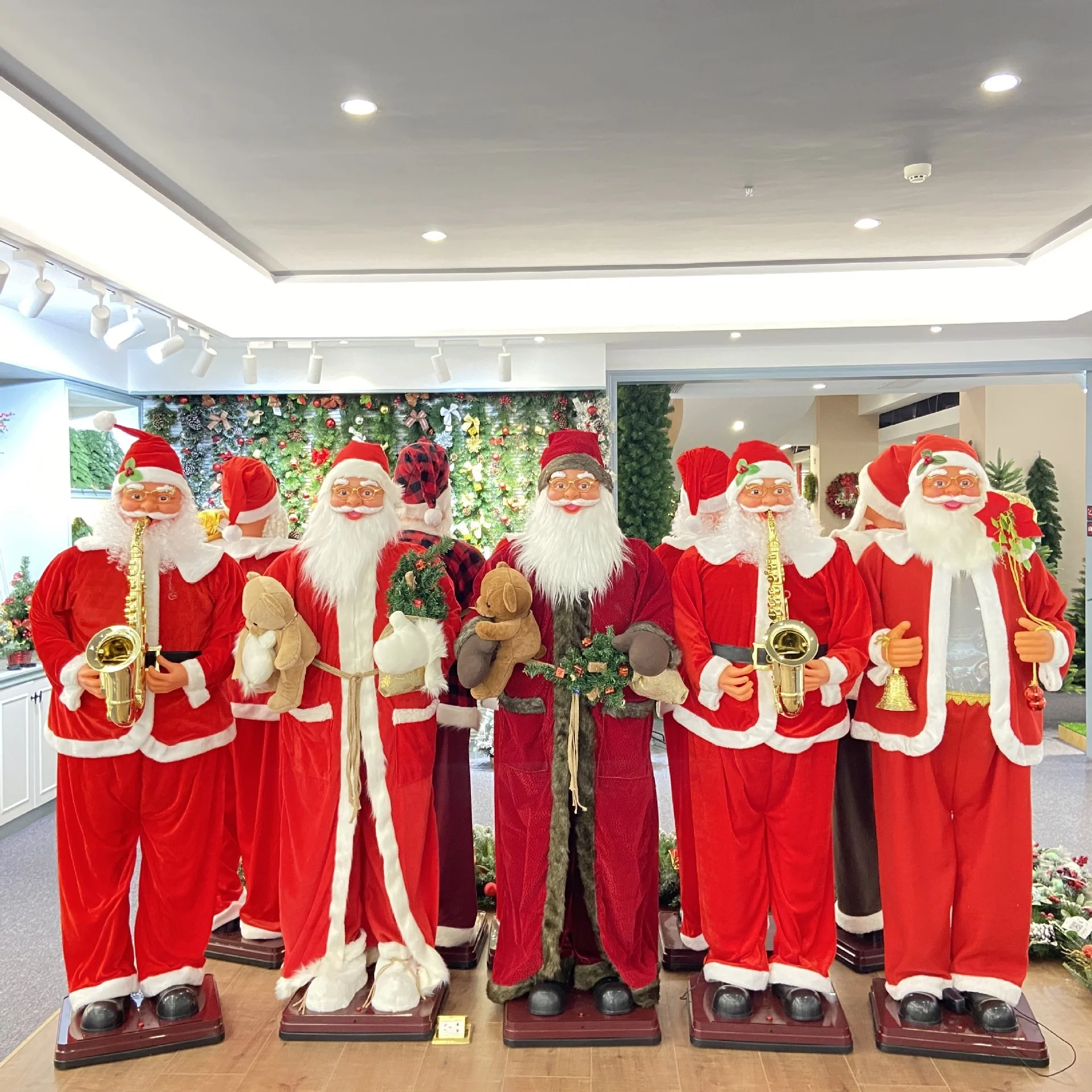 ライフサイズ6フィートサンタクロース 電動ダンスクリスマス装飾 180cm