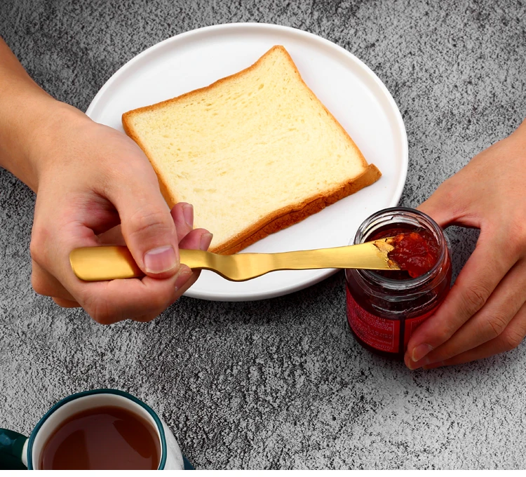 Butter Knife (12).jpg