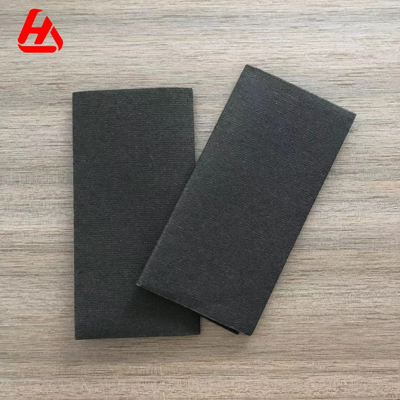 Популярные черные обеденные салфетки пользовательские салфетки с логотипом бумажные салфетки бесплатный образец